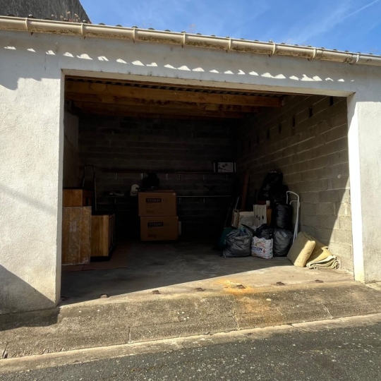  Annonces AIGUILLON : Parking | TONNEINS (47400) | 30 m2 | 18 000 € 