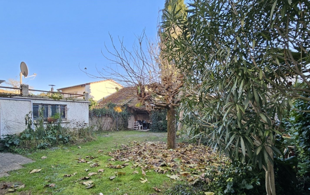 Annonces AIGUILLON : Maison / Villa | CLAIRAC (47320) | 160 m2 | 108 000 € 